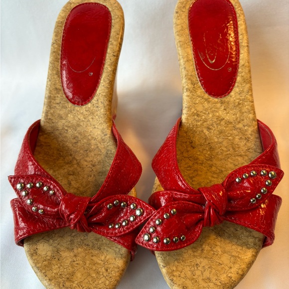 Red Patent leather sandals with cork wedge heel by Bolaro - Picture 3 of 7